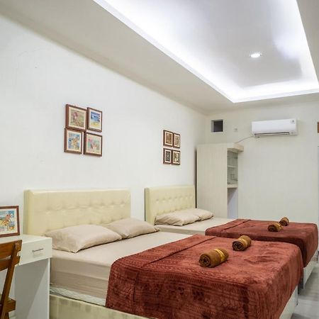 Zenrra House Hotel Bandung Exterior foto
