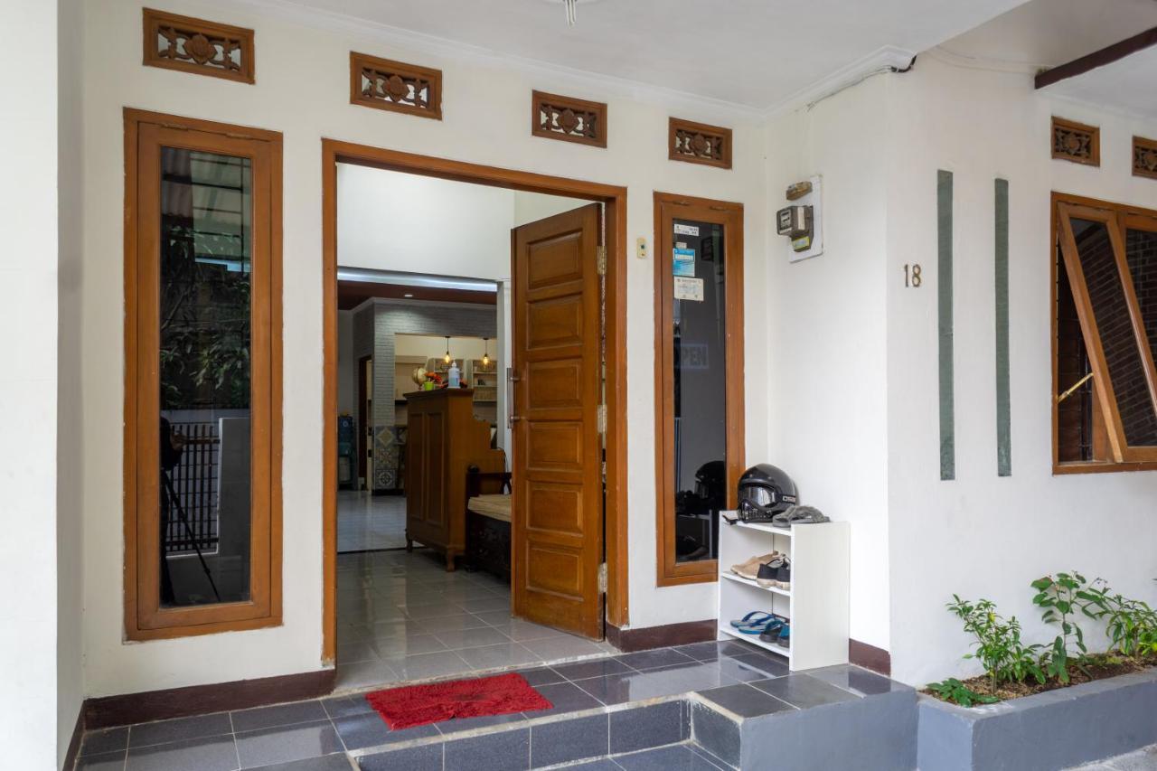 Zenrra House Hotel Bandung Exterior foto