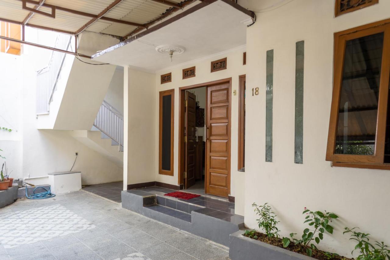 Zenrra House Hotel Bandung Exterior foto
