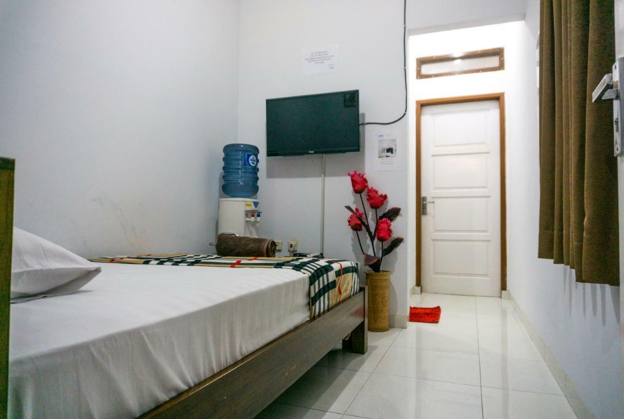 Zenrra House Hotel Bandung Exterior foto