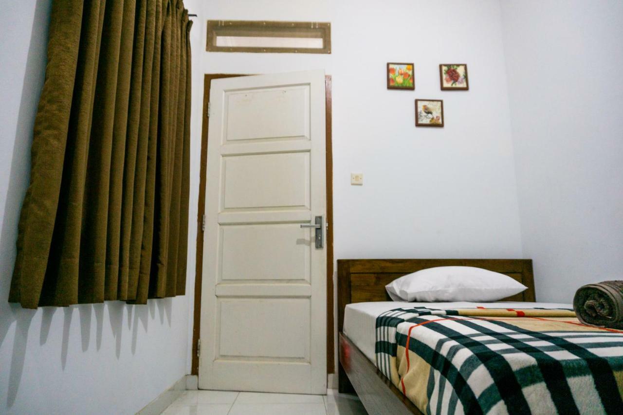 Zenrra House Hotel Bandung Exterior foto